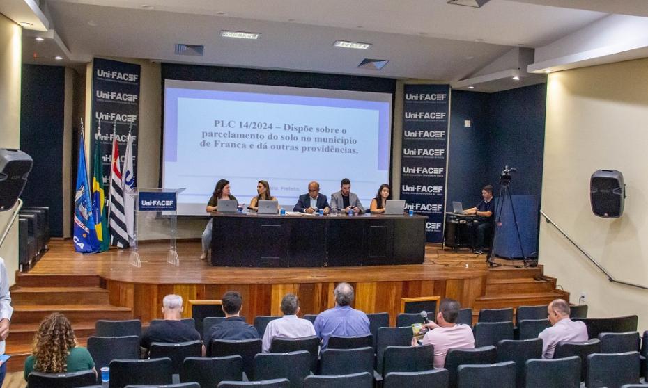 Câmara de Franca realiza audiência pública para debater parcelamento de solo