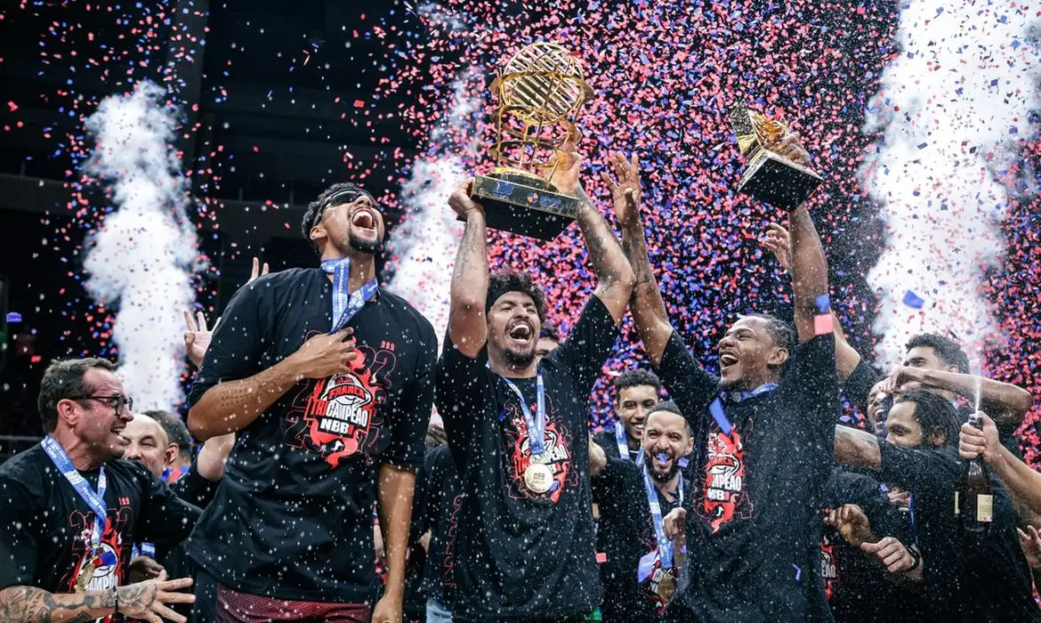 Caminho para o tetra do Sesi Franca definido; 18 equipes disputarão o NBB deste ano