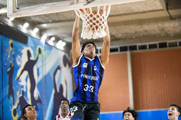 Sesi Franca é superado pelo Pinheiros na estreia do Campeonato Paulista de Basquete