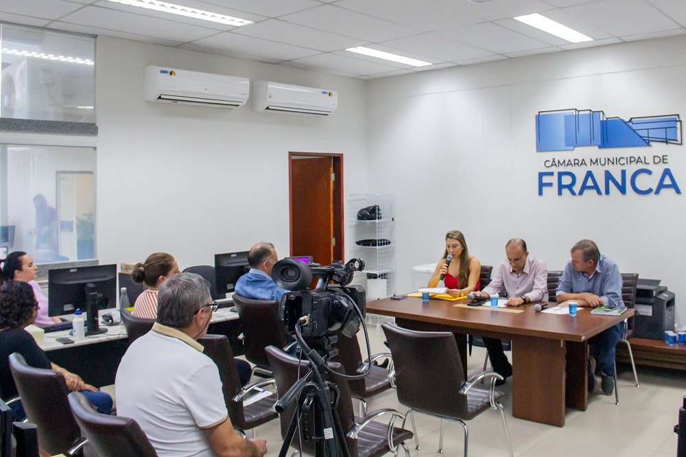 Projeto destina quase meio milhão de reais pra Guarda Civil, manutenção e iluminação