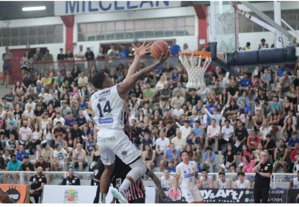 São José Basketball vence São Paulo e fica a uma vitória da decisão do Paulista