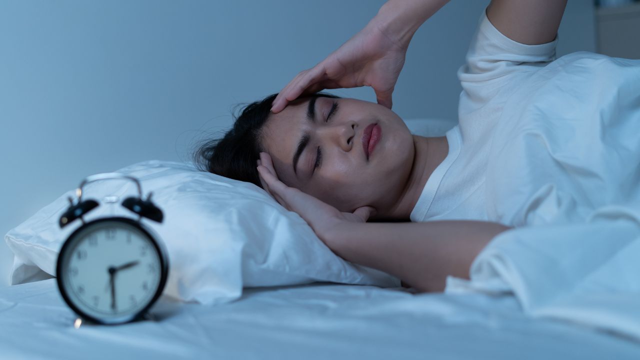Dorme a noite toda e acorda cansado? Talvez seja hora de trocar o seu velho colchão