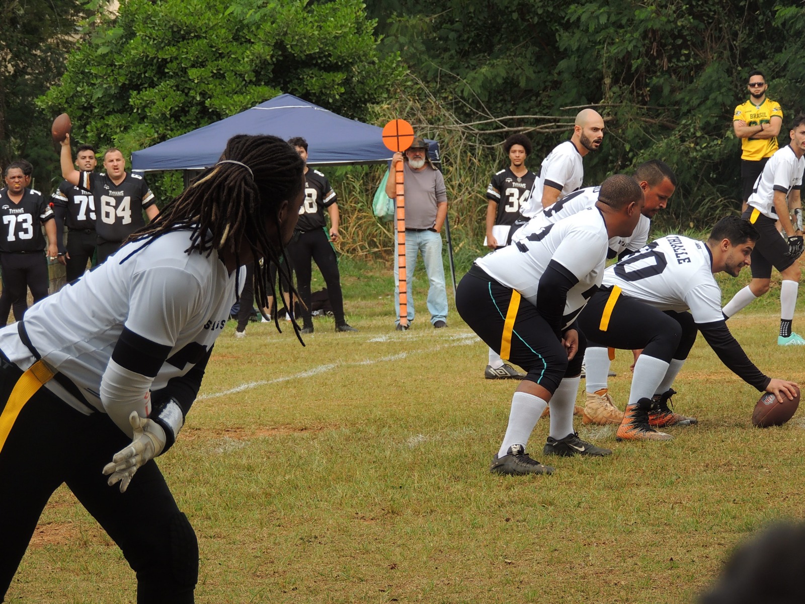 Mustangs: time francano disputa título de flag football, domingo, em Sumaré