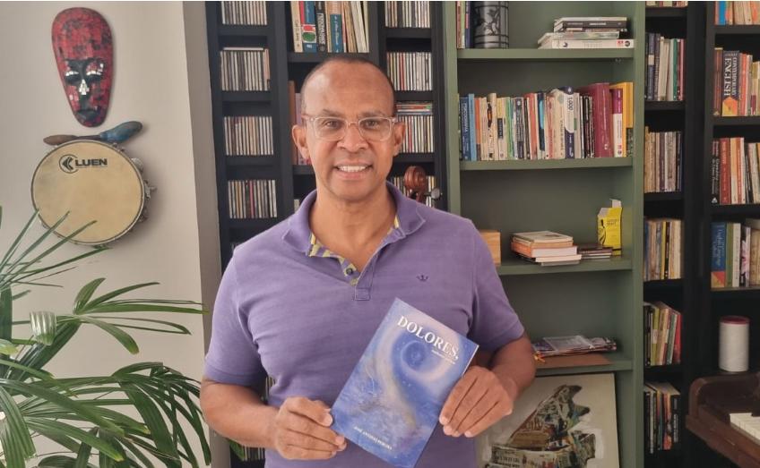 Membro da Academia Francana de Letras lança livro de poesia e prosa no sábado (23)