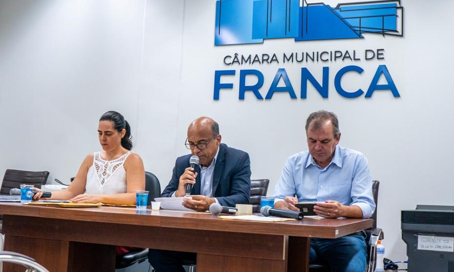 Câmara pode derrubar veto do prefeito a projeto de trabalho a moradores de rua