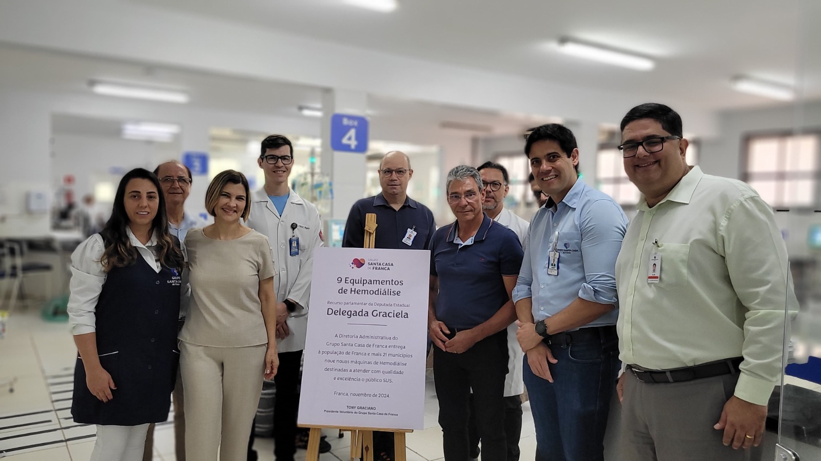 Deputada Graciela entrega 13 máquinas de hemodiálise para a Santa Casa de Franca