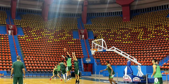 Com trio do Sesi Franca, Seleção Brasileira de Basquete estreia nas Eliminatórias