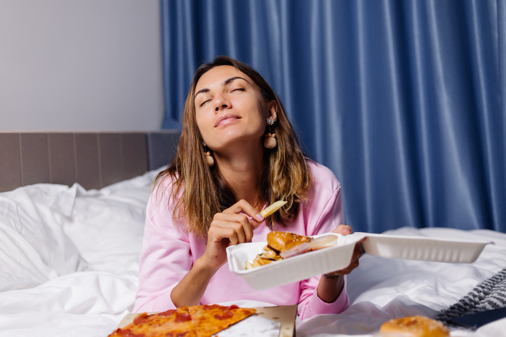Alimentos que roubam seu sono: Descubra quais são e como ter noites mais tranquilas