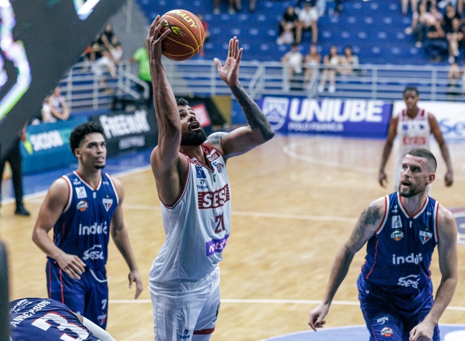 Wesley brilha na estreia e quer dar “energia diferente” ao time do Sesi Franca