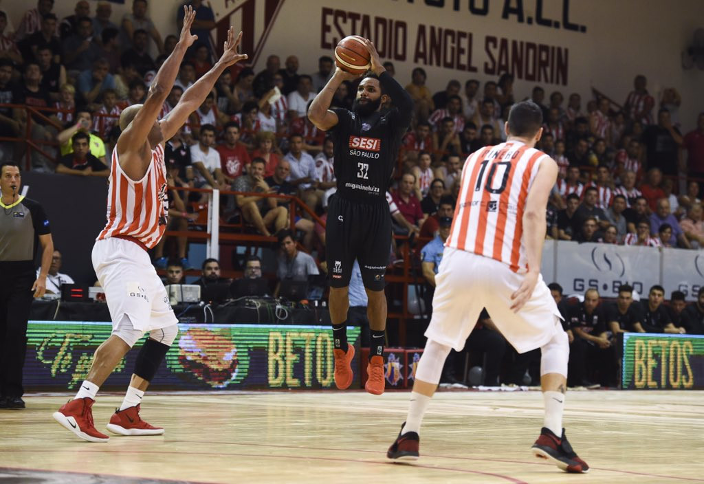 Sesi Franca mira vitórias e classificação para jogar Copa Intercontinental da FIBA
