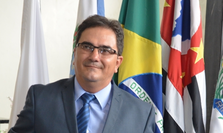 Prefeito de Rifaina aumenta o Vale Alimentação de R$ 400 para R$ 1000,00 por mês