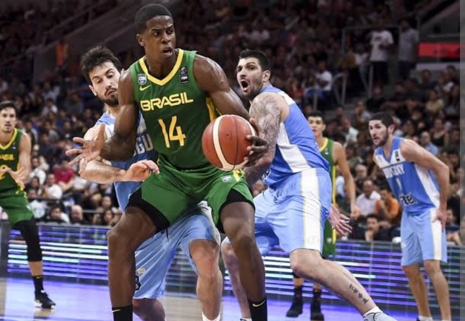 Com show de Georginho, Brasil vence o Uruguai e mantém invencibilidade na Americup