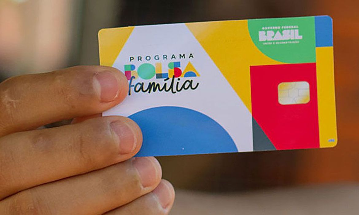 Pagamento do Bolsa Família pra beneficiários com NIS nove ocorre nesta quinta