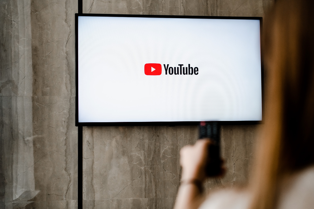 YouTube faz 20 anos em 2025 e vai lançar funções insanas para mais facilidades