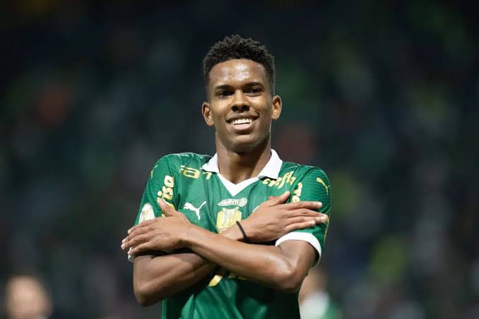 Francano Estevão se despede da torcida do Palmeiras; craque a caminho do Chelsea