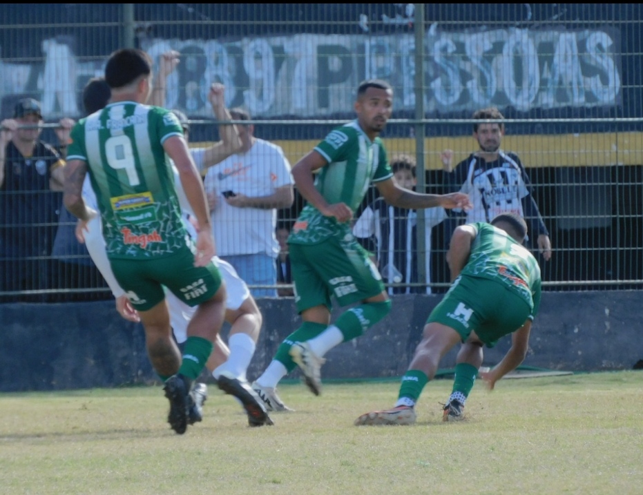 Francana estreia na Copa Paulista com derrota para o Comercial em Ribeirão Preto
