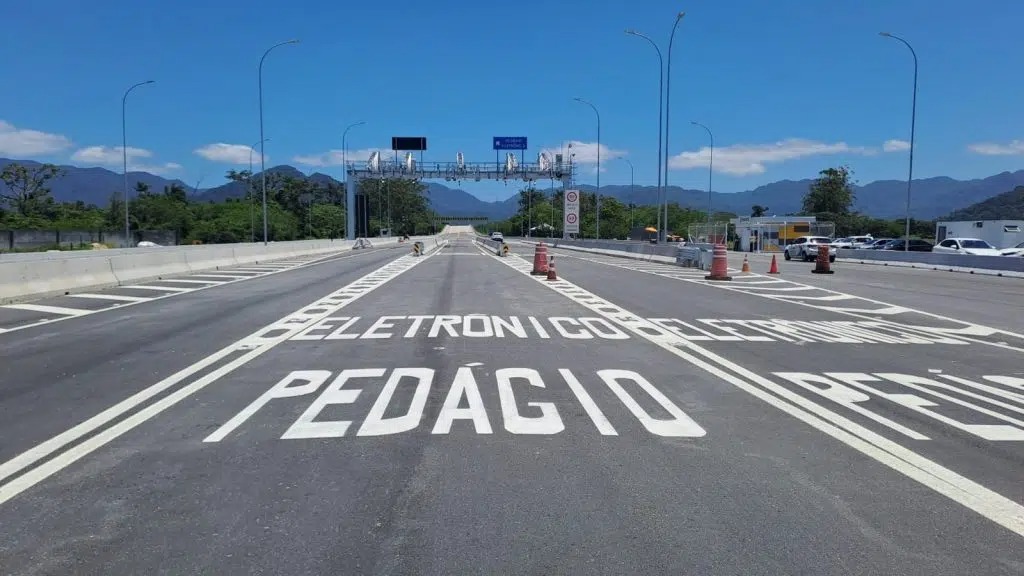 Como passar pelos pedágios eletrônicos nas rodovias do Estado de SP sem ser multado