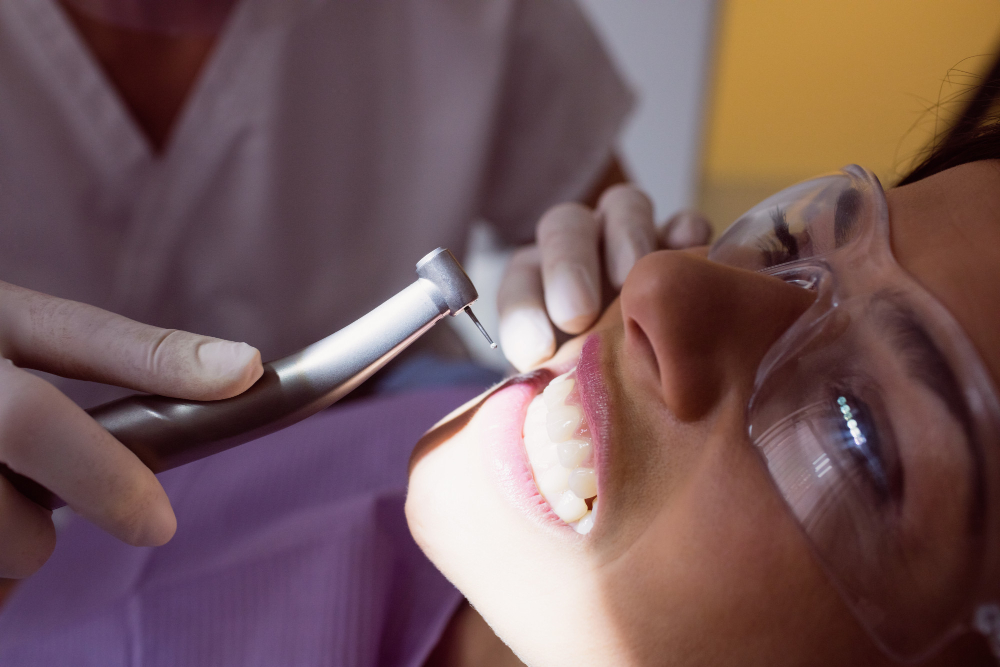 Medo de dentista: mais de 5 milhões de brasileiros ainda sofrem com cáries