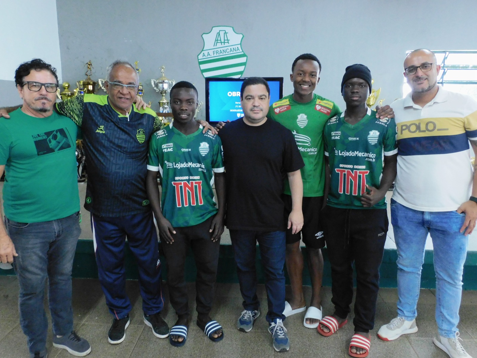Renato Almeida, da FPF, visita Veterana e palestra sobre ética e carreira no futebol