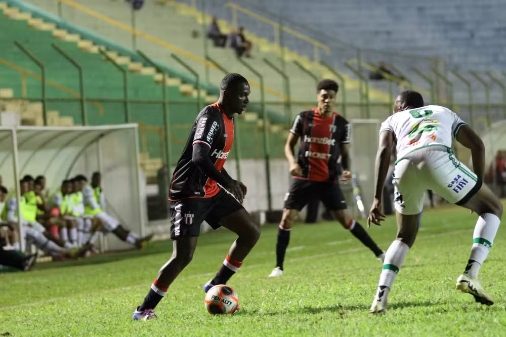 Francana apresenta evolução, mas fica no empate com o Botafogo de Ribeirão