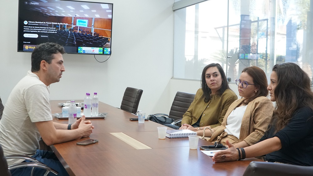 Câmara, OAB e Conselho Municipal se unem para enfrentar violência contra as mulheres
