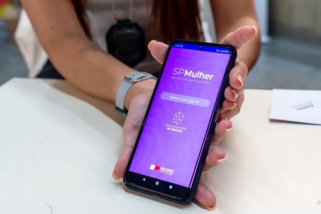 SP Mulher Segura: APP permite fazer boletins de ocorrência e tem botão do pânico
