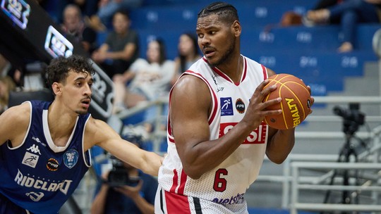 Sesi Franca vence Rio Claro e Cristiano Felício estreia com 18 pontos no Paulista