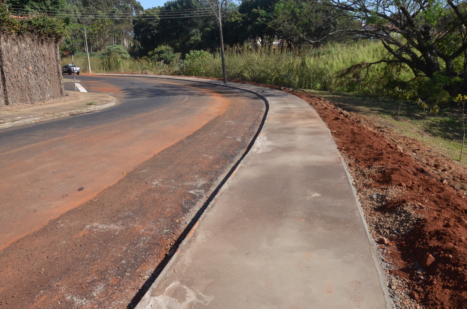 Programa ‘Calçada Segura’ entrega novo trecho no Parque do Horto e Santa Terezinha