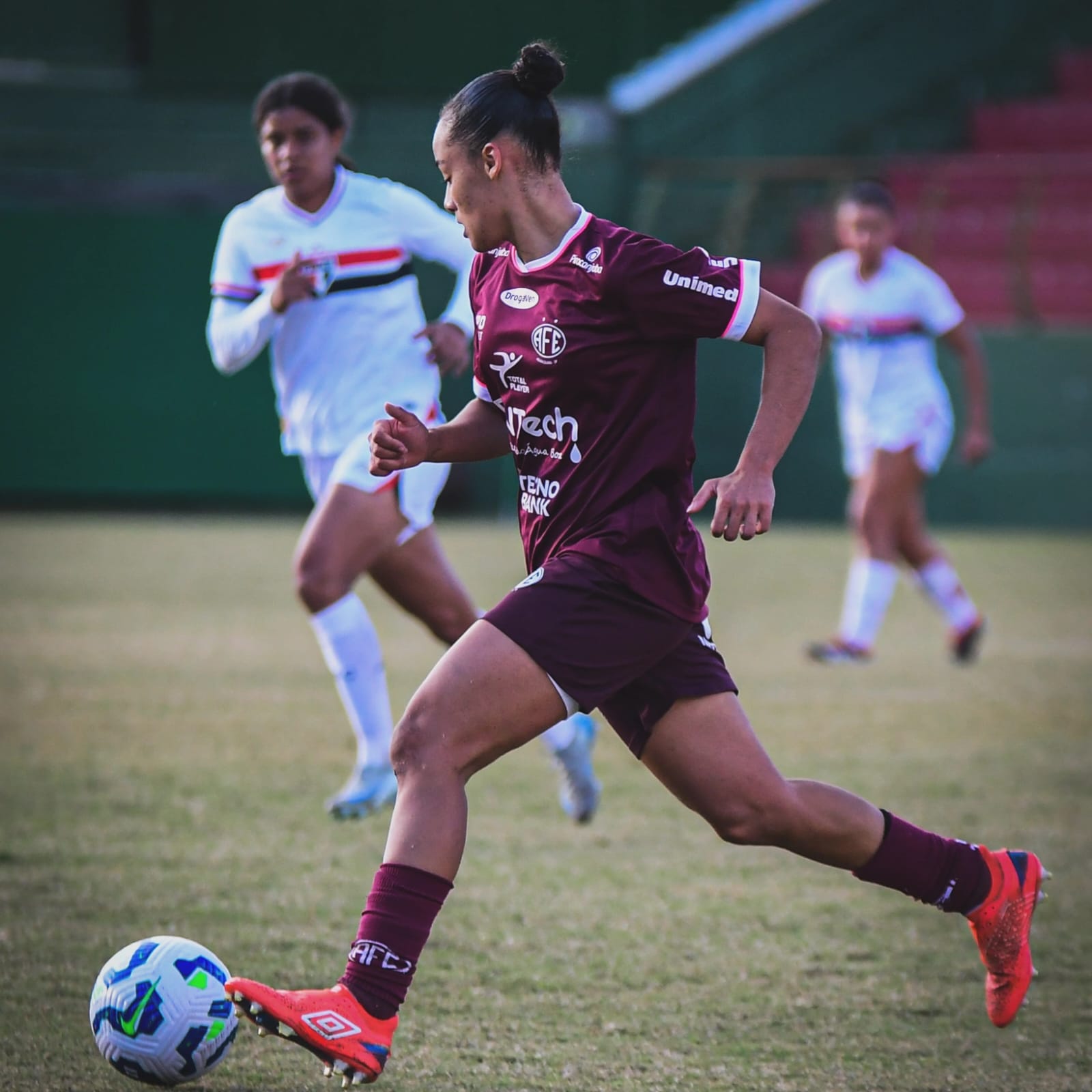 Francana Hellena Victória é convocada para Seleção Brasileira Sub-17 de futebol