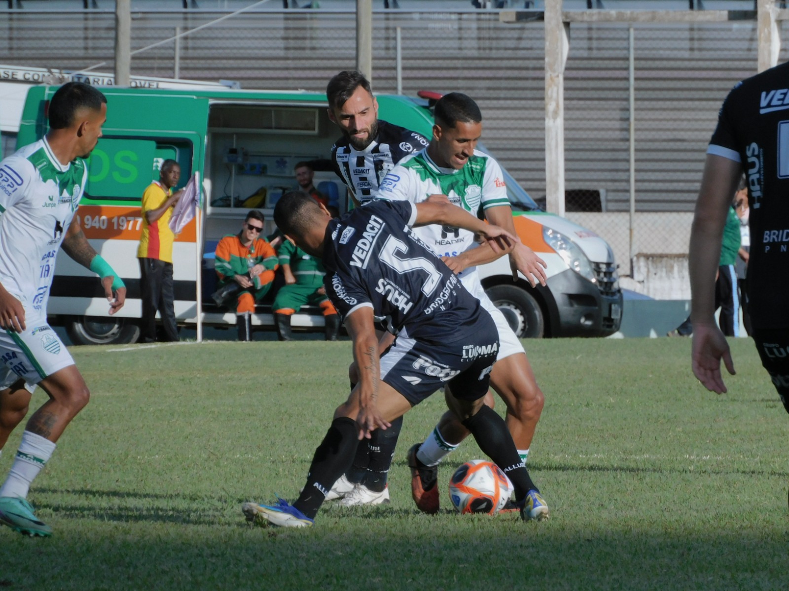 Francana vence Itapirense fora de casa por 1 a 0 e se firma no G4 da Copa Paulista