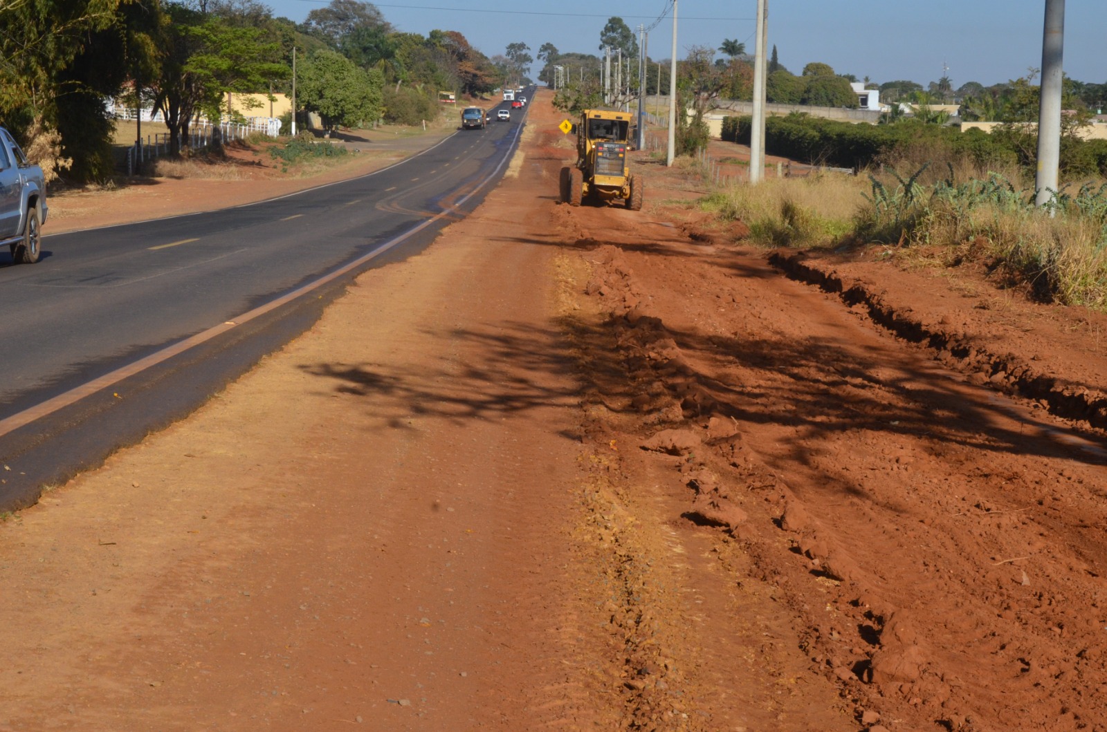 Prefeitura fará duplicação de trechos das rodovias João Traficante e Tancredo Neves