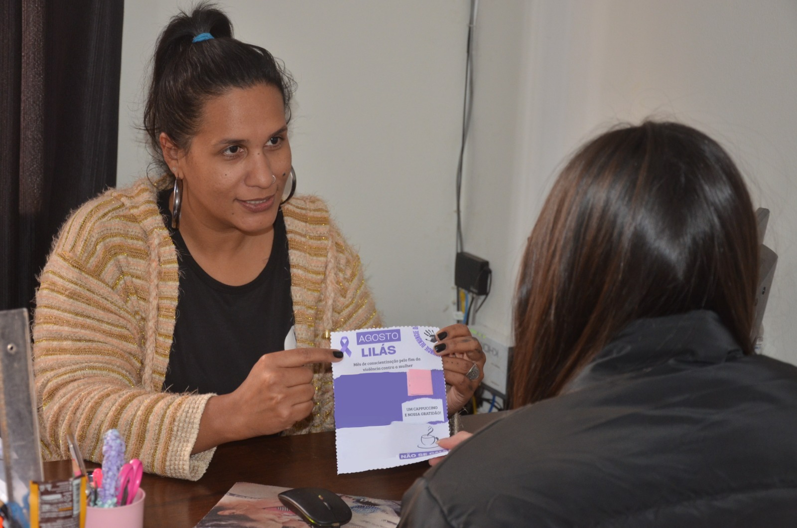 Oficina no CRAS Leste reforça combate à violência contra a mulher
