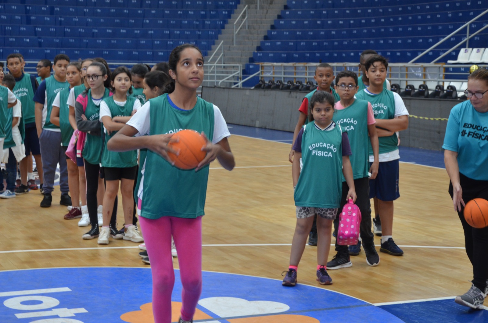 Campeonatos de Futebol e Basquete de Franca têm rodadas neste final de semana