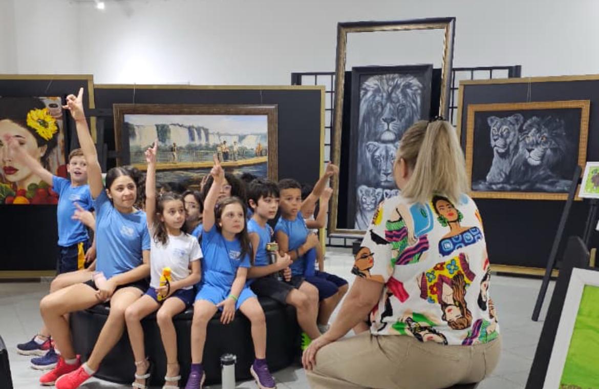 Escola Luz Montessori faz Exposição Ecos da Infância, em Franca