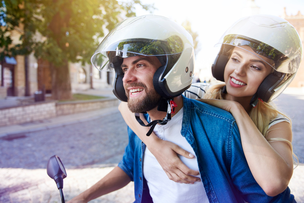 Veja dicas na hora de comprar ou usar capacetes por motociclistas e passageiros