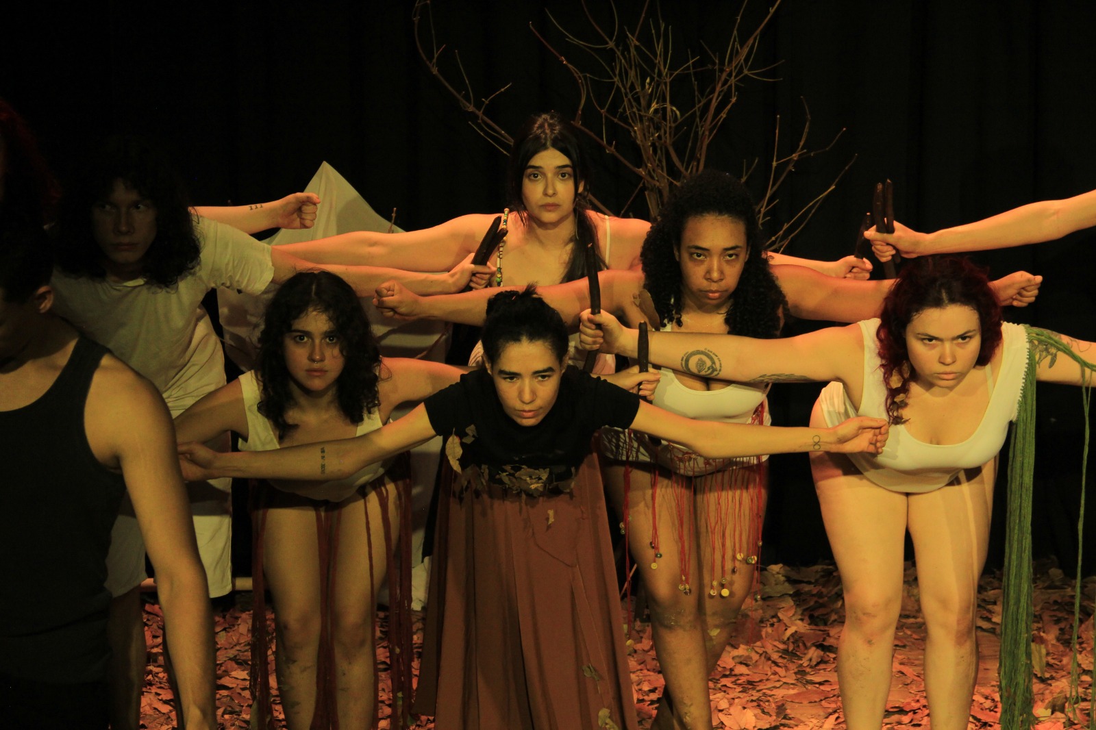 Alunos de Teatro do Senac Franca apresentam a peça Bravio Guará no Sesi e no Sesc