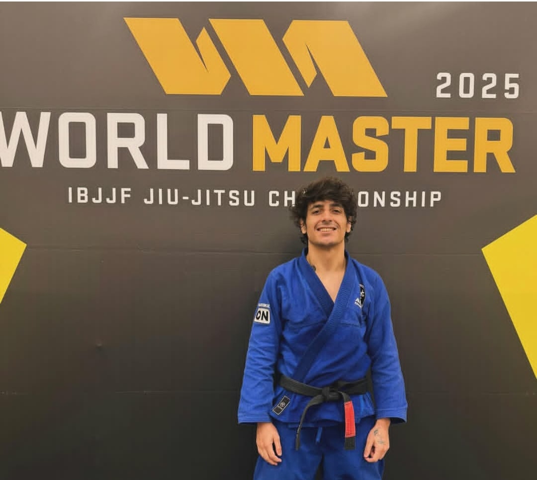 Faixa preta francano representa cidade no Word Master de Jiu Jitsu, em Las Vegas