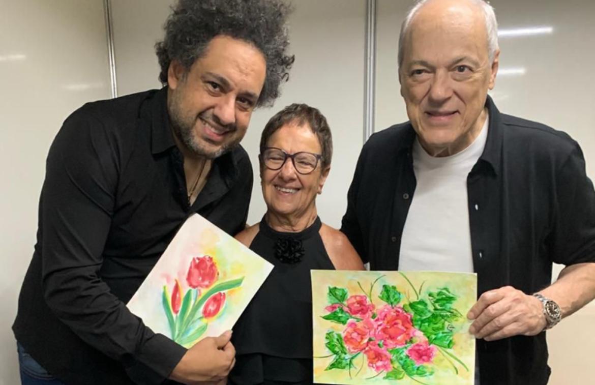 Goret Chagas pinta na Feira do Livro ao som de Toquinho e Diego Figueiredo