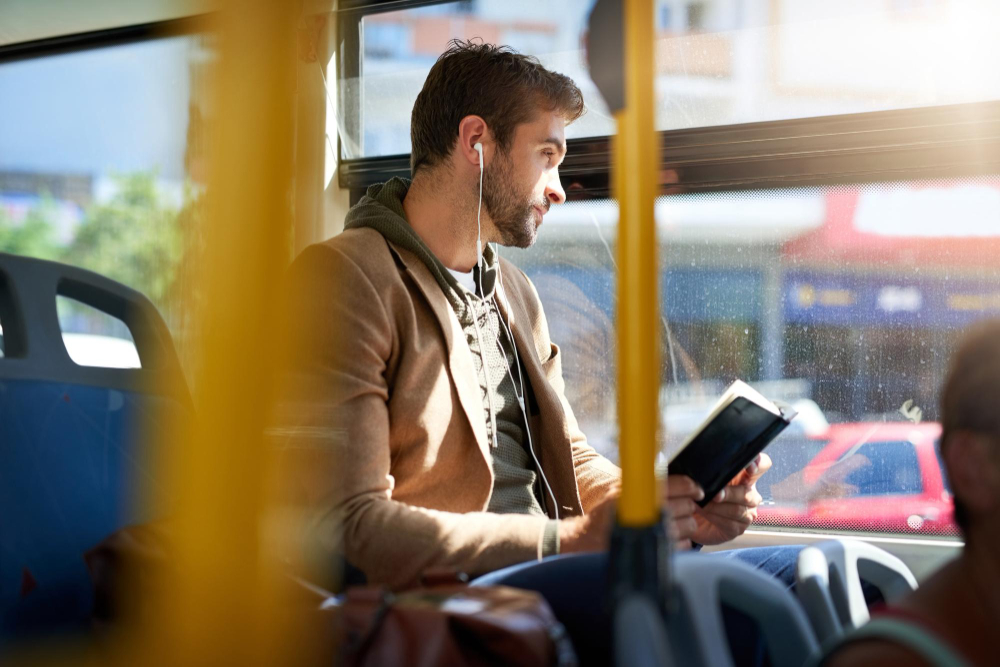 Mais de 16 mil francanos usam ônibus para ir ao trabalho. 8 mil vão de bicicleta