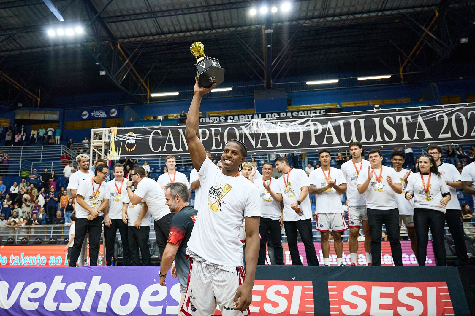 Em fase de ouro, armador do Sesi Franca, Georginho, figura entre os melhores do NBB