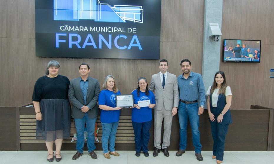 Câmara de Franca destaca o trabalho da escola cristã francana “William Carey”