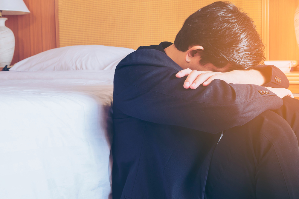 Novembro Azul: Como o silêncio vira um inimigo na depressão nos homens