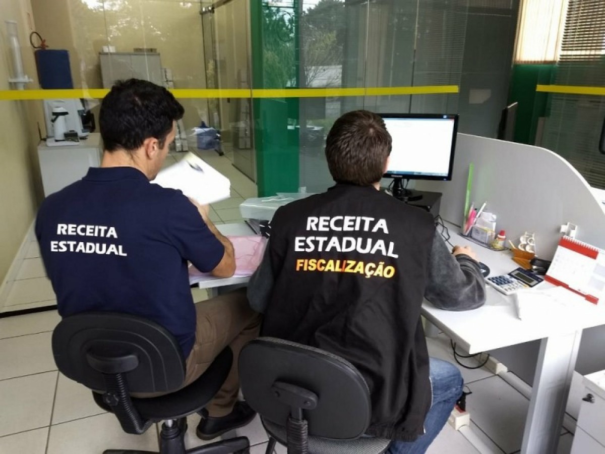 Concurso para auditor fiscal do Estado de SP tem 200 vagas e salário de R$ 21 mil