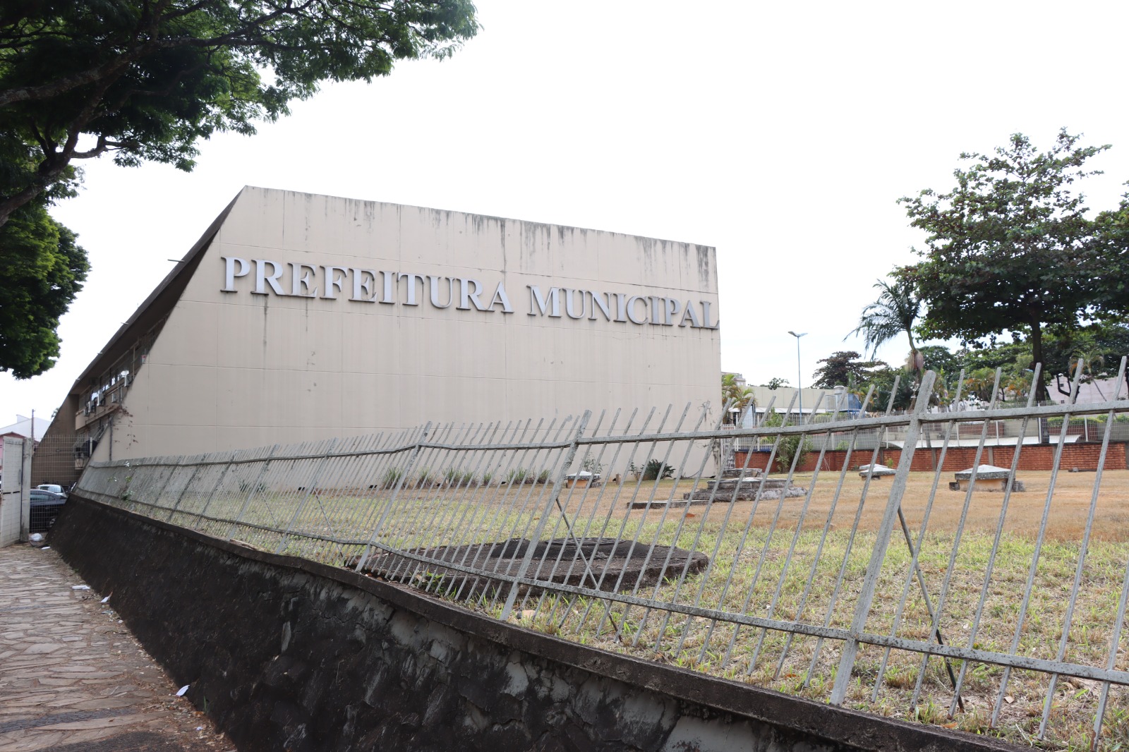Repartições municipais de Franca fecham nesta quarta (19) e só voltam segunda (24)