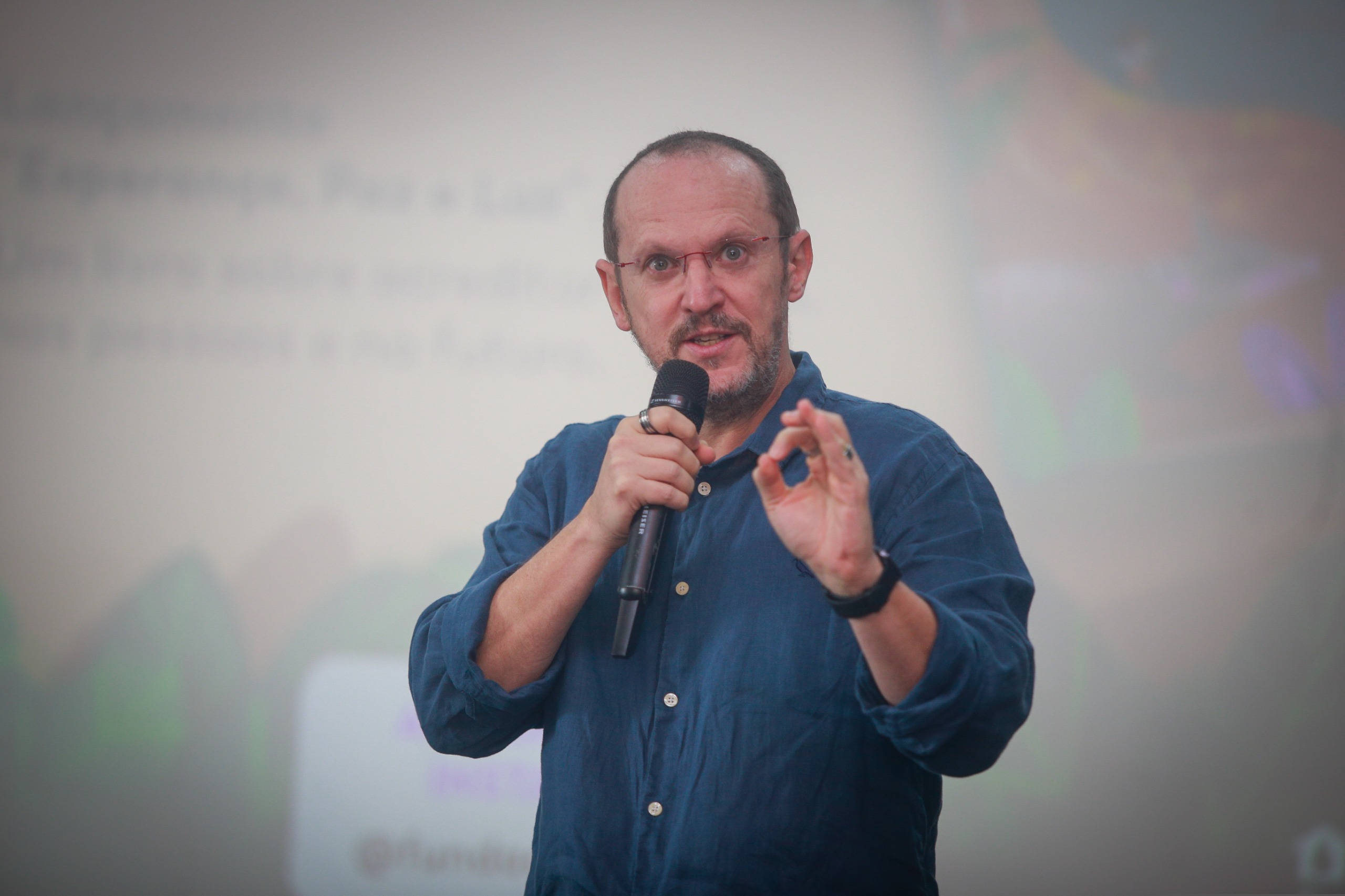 Escritor Ilan Brenman participa da Mostra Literária nesta terça (11) no Senac Franca