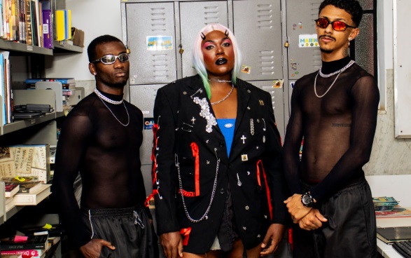 Artista Francana é a primeira Drag Queen com show solo autoral no Sesc Franca.