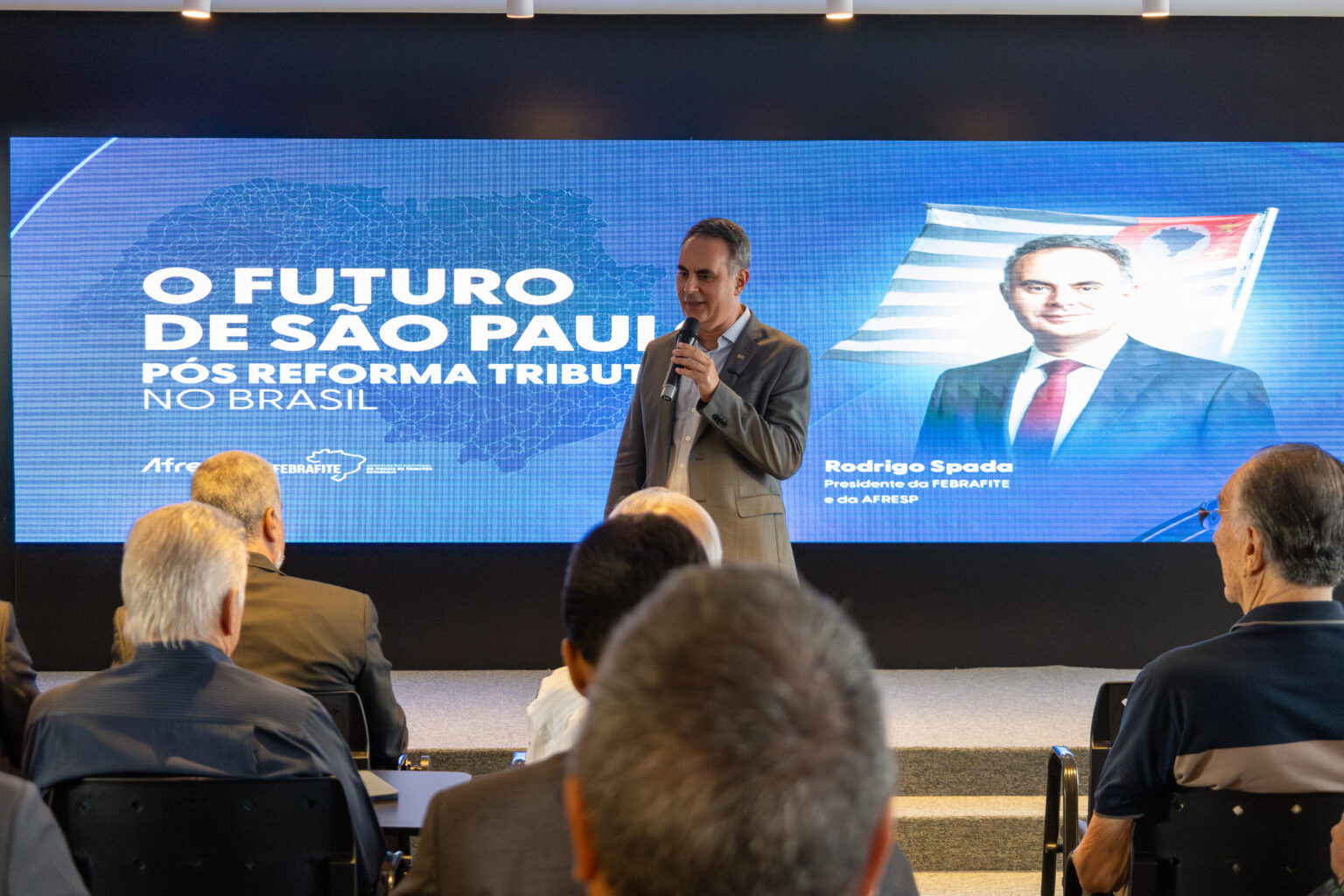 Acif promove palestra sobre o futuro tributário de São Paulo com Rodrigo Spada
