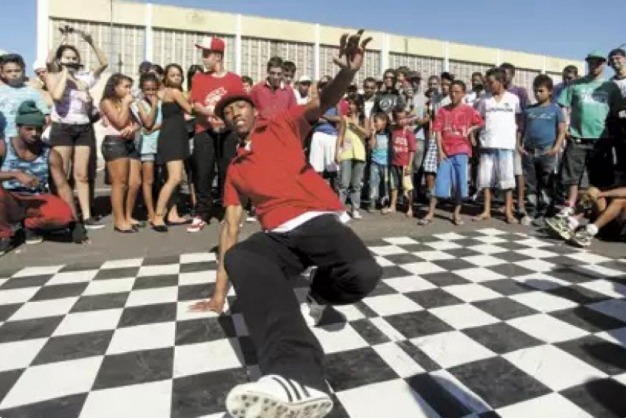 Franca abre vagas para aulas gratuitas de breaking em parceria com a Casa do Hip-Hop