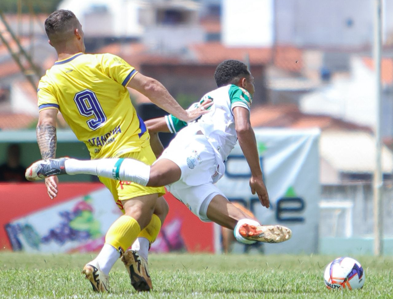 Série A-3: Francana quer corrigir erros na estreia; Viola “afina” equipe em campo