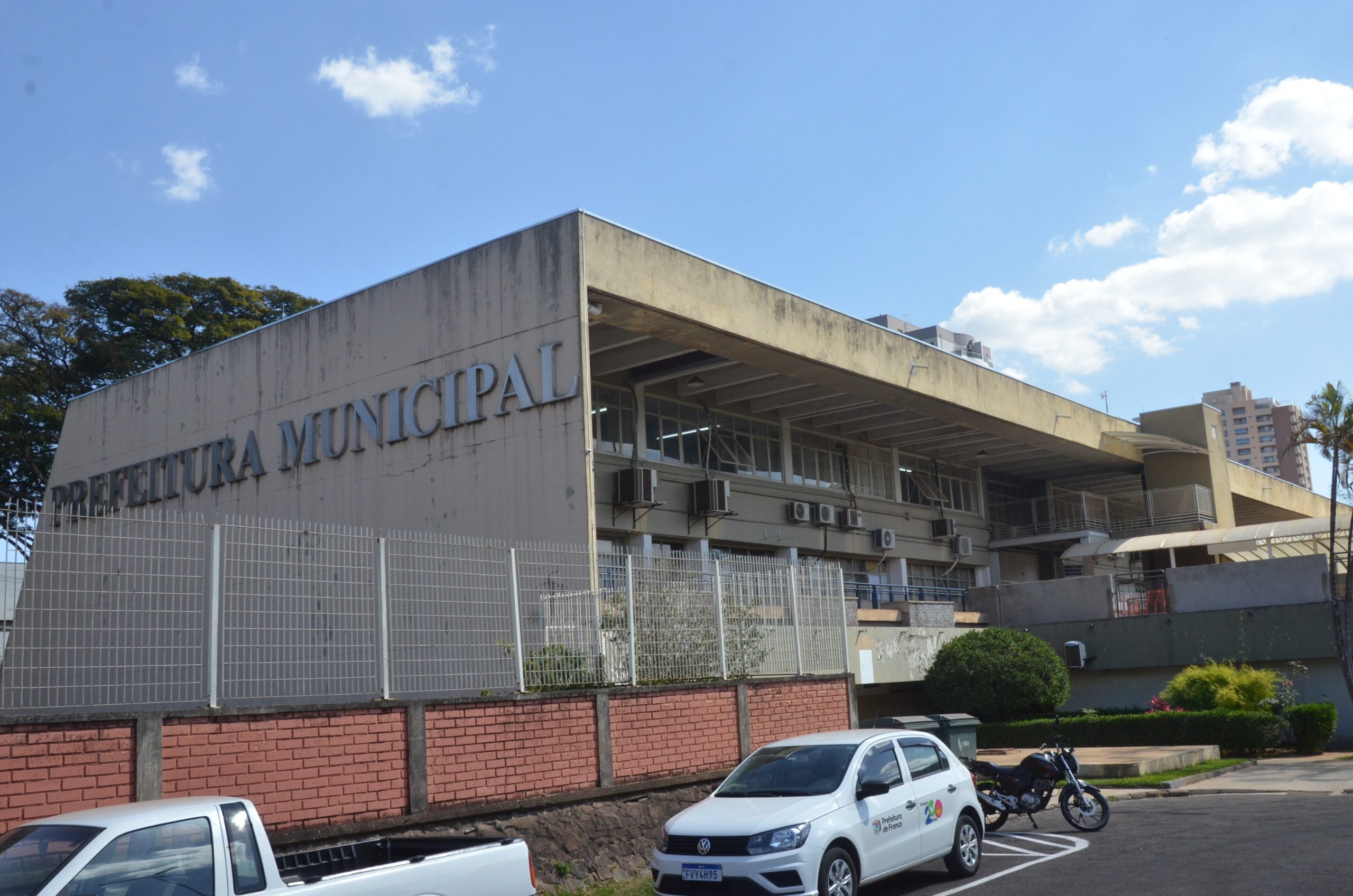 Tiradentes: veja o que abre e fecha em Franca no feriado prolongado